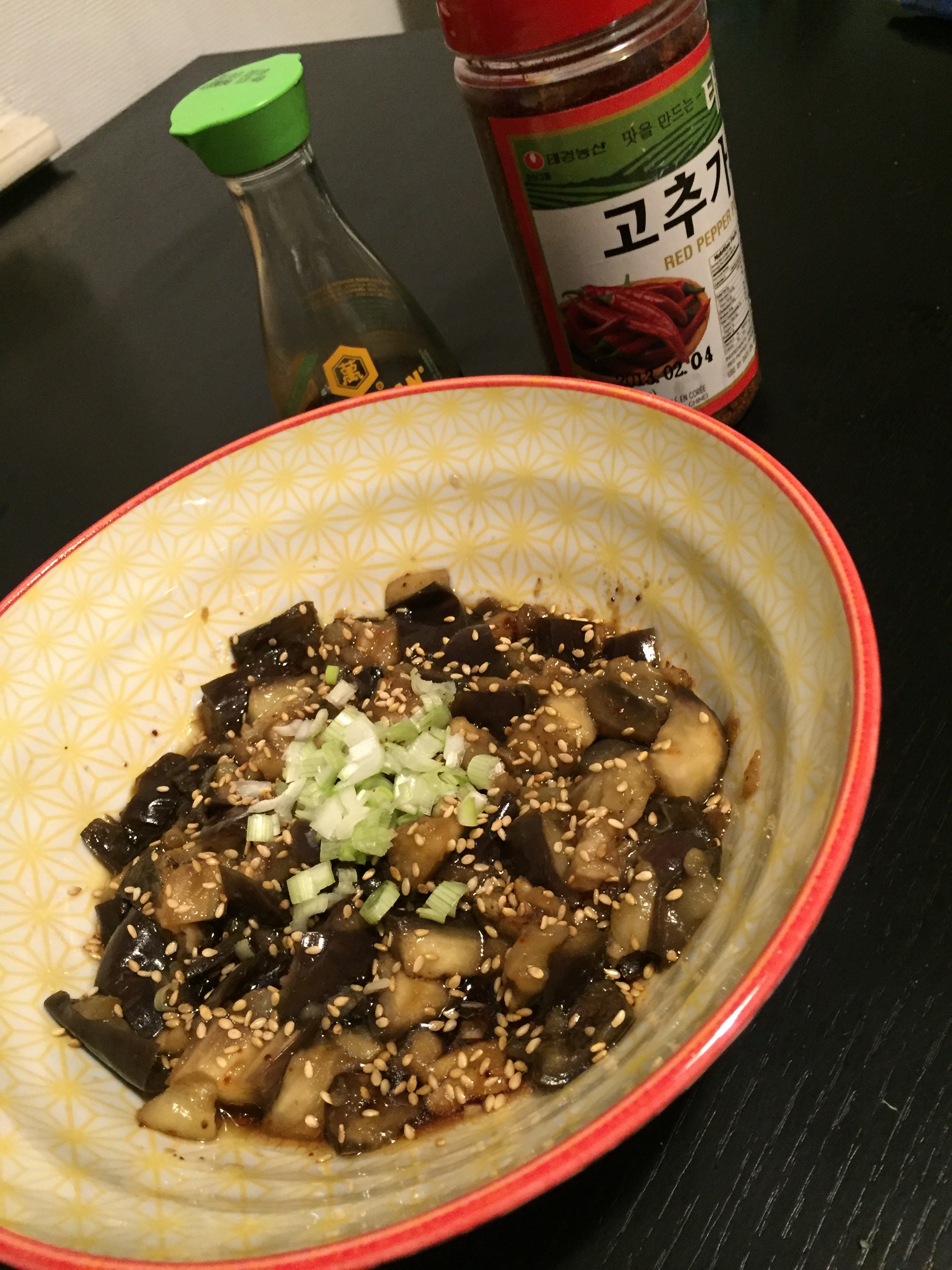 Recettes d'une Chinoise: Aubergines et tomates sautées à la sauce